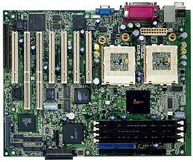 ����� ��� ���� ����������� Pentium III (Socket-370). �������� �������� �� ������� ����� 64-������ ���� PCI